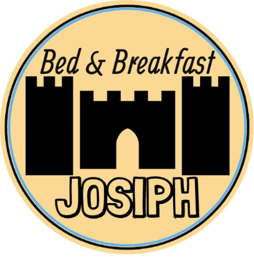 Bed & Breakfast Josiph Berat Eksteriør billede