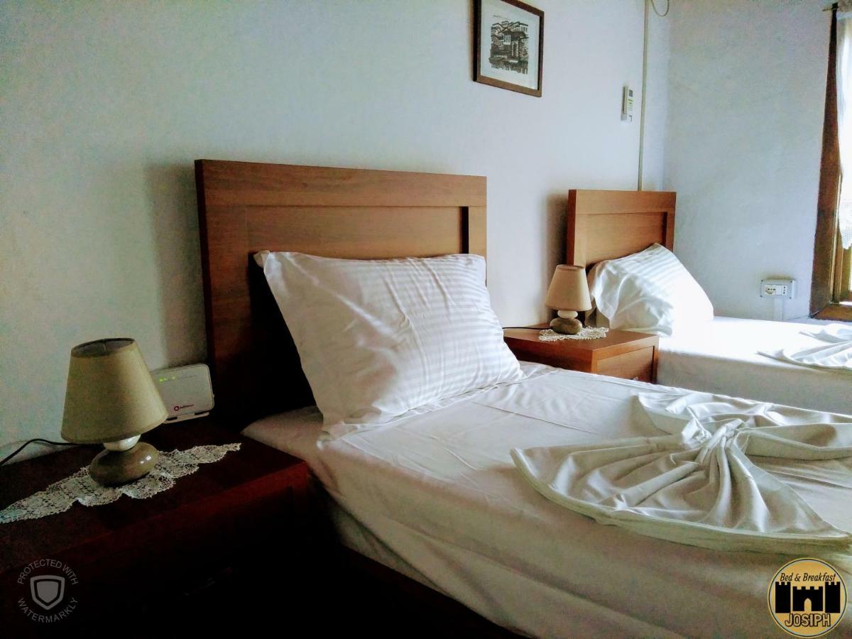 Bed & Breakfast Josiph Berat Eksteriør billede