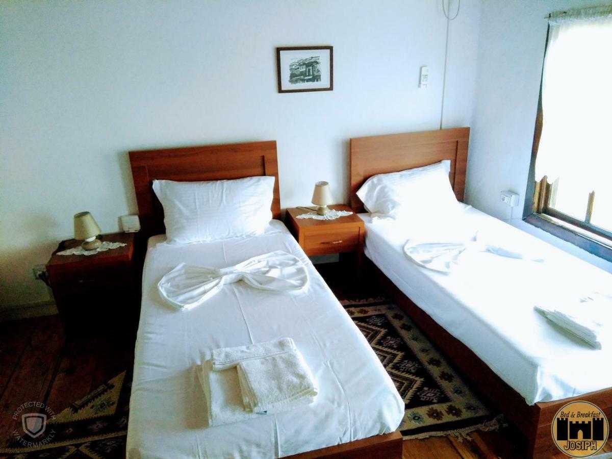 Bed & Breakfast Josiph Berat Eksteriør billede